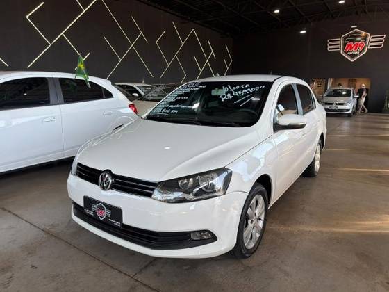 VOLKSWAGEN VOYAGE 1.6 MI TRENDLINE 8V FLEX 4P MANUAL